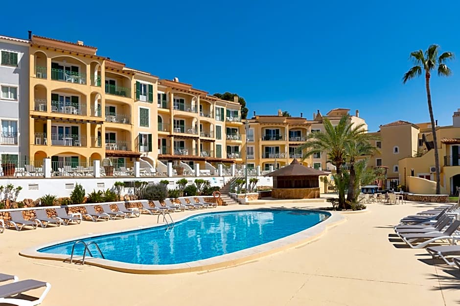 Aparthotel Ona Cala Pi Club