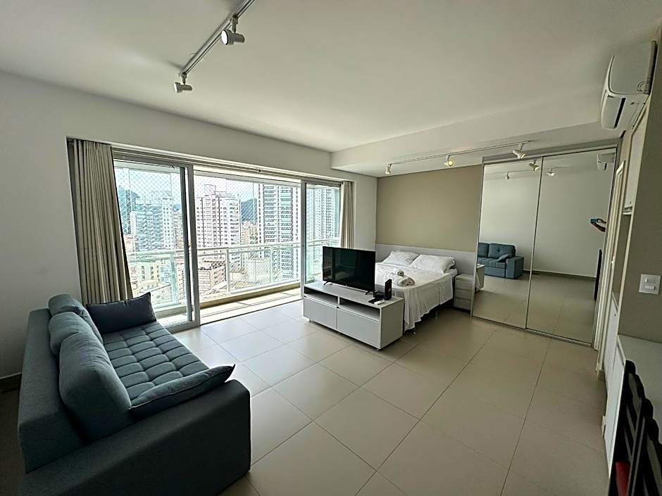 Vista Mar Unlimited Frente Mar Ar Condicionado Garagem Arrumação Andar Alto e piscina aquecida, sauna e muito mais!