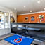Motel 6 Kingsburg