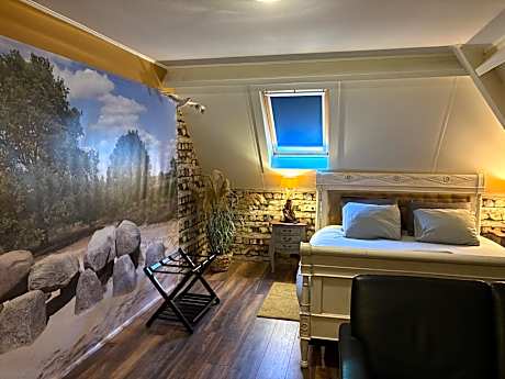 B&B. Het Hunebed Rolde