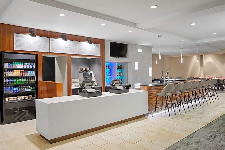 Courtyard by Marriott Milwaukee Downtown