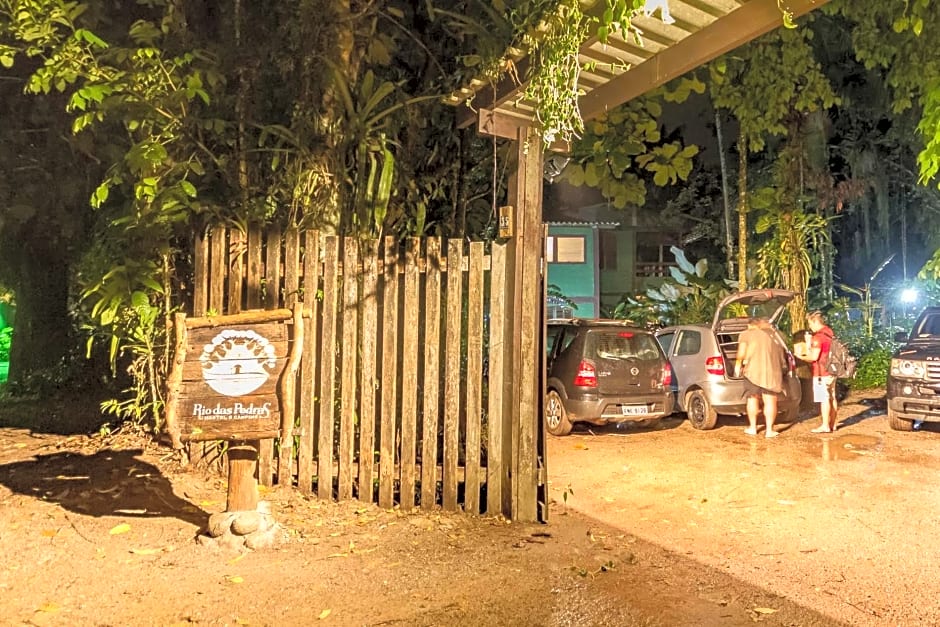 Hostel e Camping Rio das Pedras