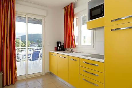 4 bedroom apartment for 8/10 people