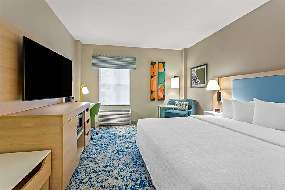 Hampton Inn By Hilton & Suites St. Petersburg/Downtown