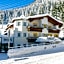 Arlen Lodge Hotel-Garni