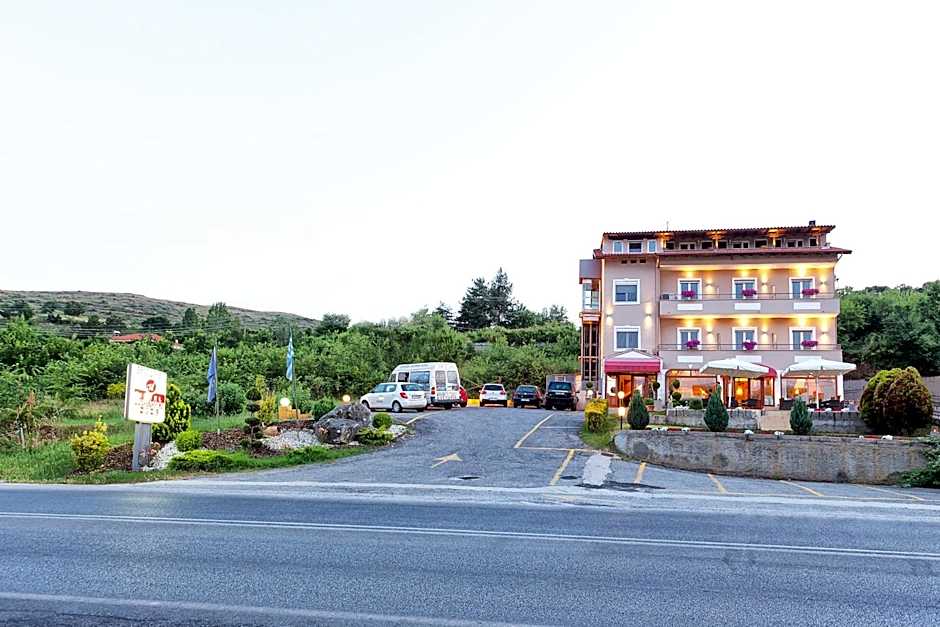 Anastassiou Hotel - Bike and motorcycle friendly hotel