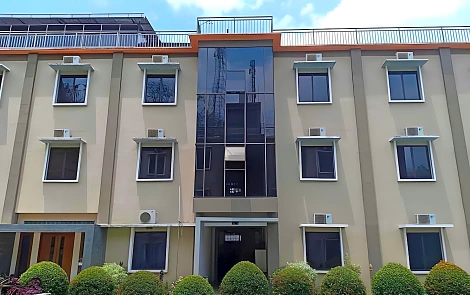 Grand Senggigi Hotel