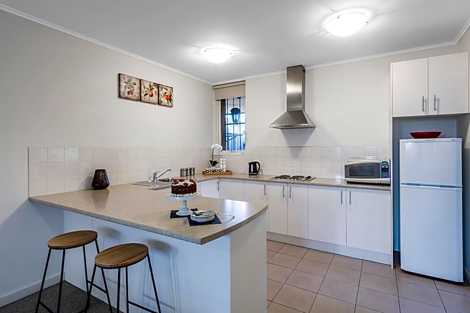 Dorset Gardens Hotel