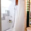 SSS Life Hotel