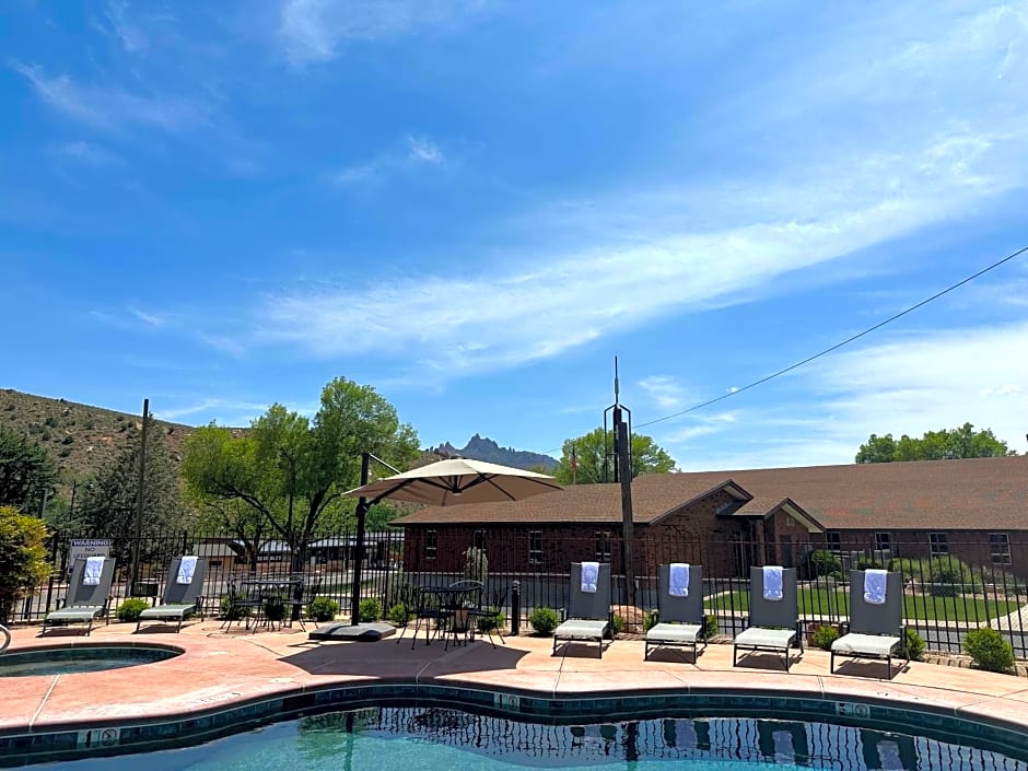 Montclair Inn & Suites at Zion National Park