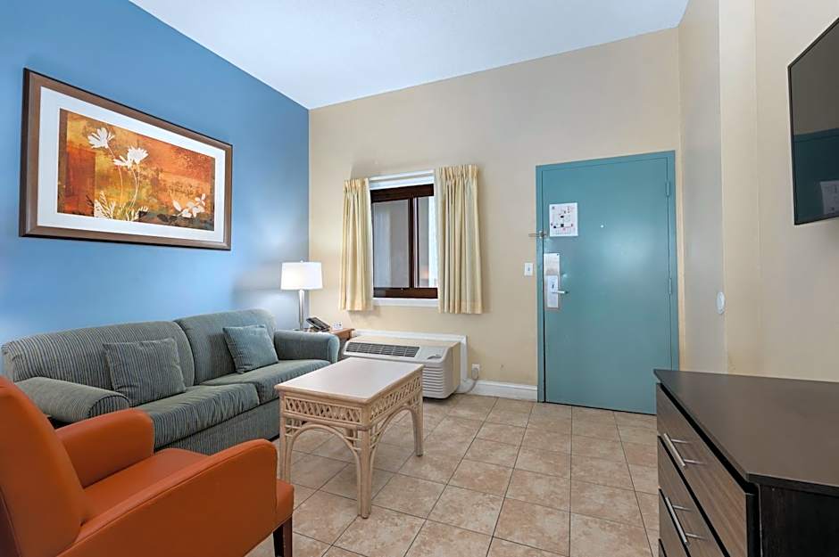 Coastal Palms Inn and Suites