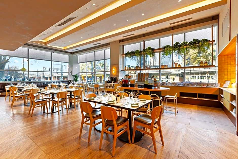 Clarion Suites Gateway