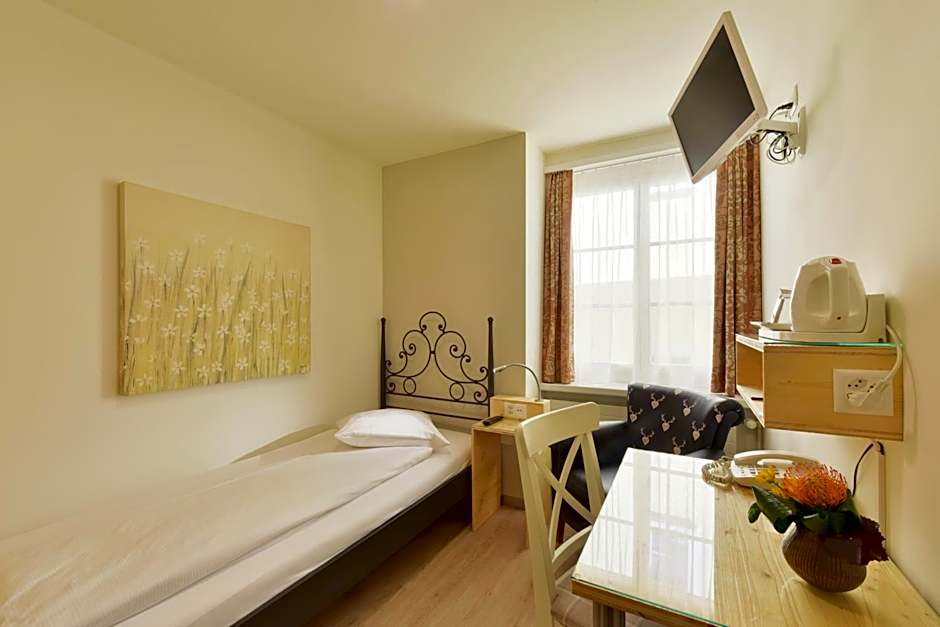 Hotel Hirschen & Weinschenke