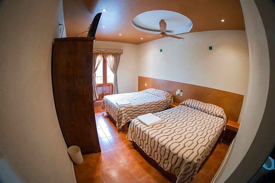 Hotel & Suites Posada Molina