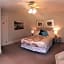 Treadwell Inn