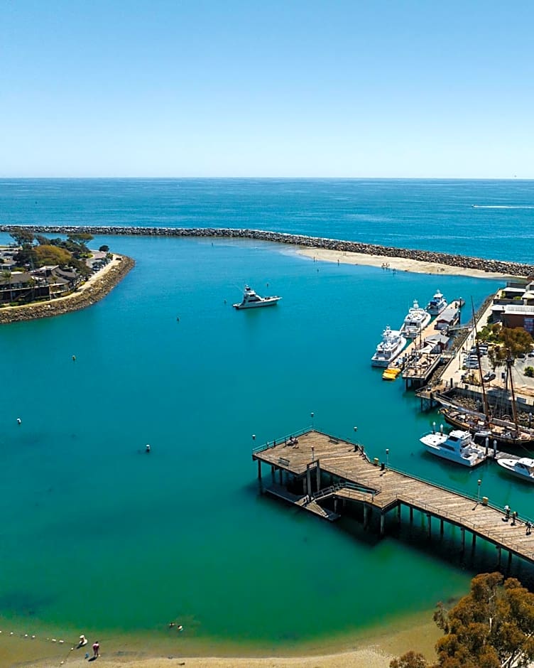 Blue Lantern Inn, A Four Sisters Inn