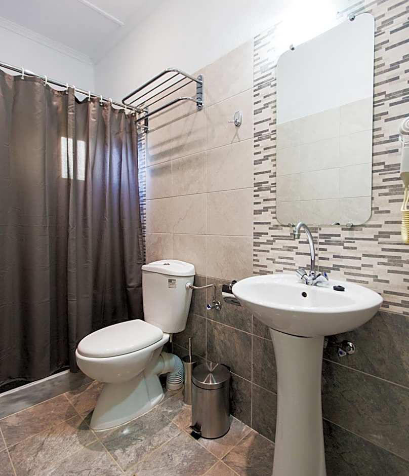 Angeliki Beach Hotel