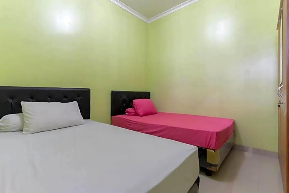 Kostawira Syariah Bintaro Mitra RedDoorz