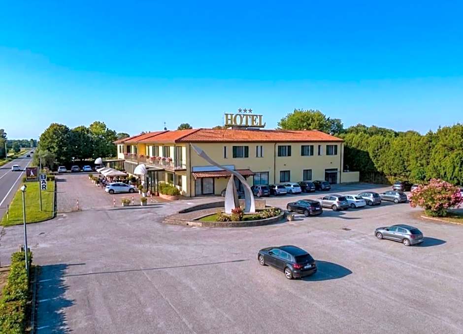 GRAN DELTA River & Nature Hotel