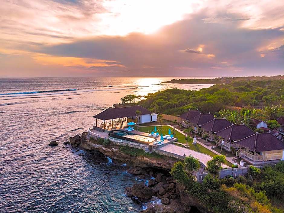 Ombak Bay Lembongan
