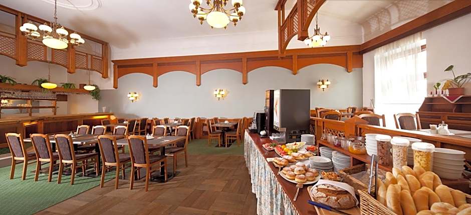 Hotel Concertino Zlatá Husa