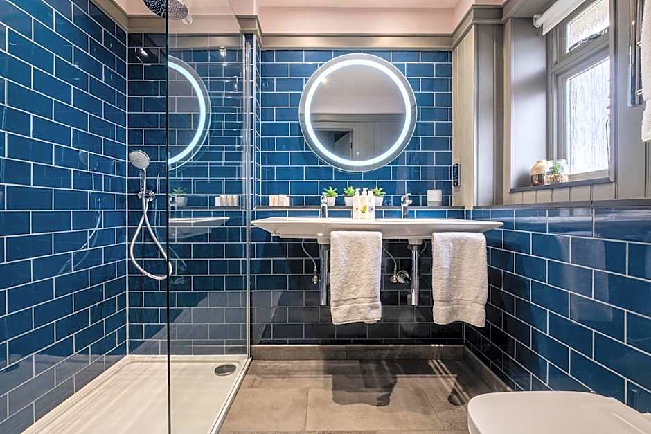 The Three Blackbirds