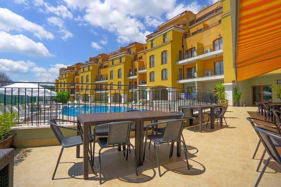 Serena Residence Aparthotel