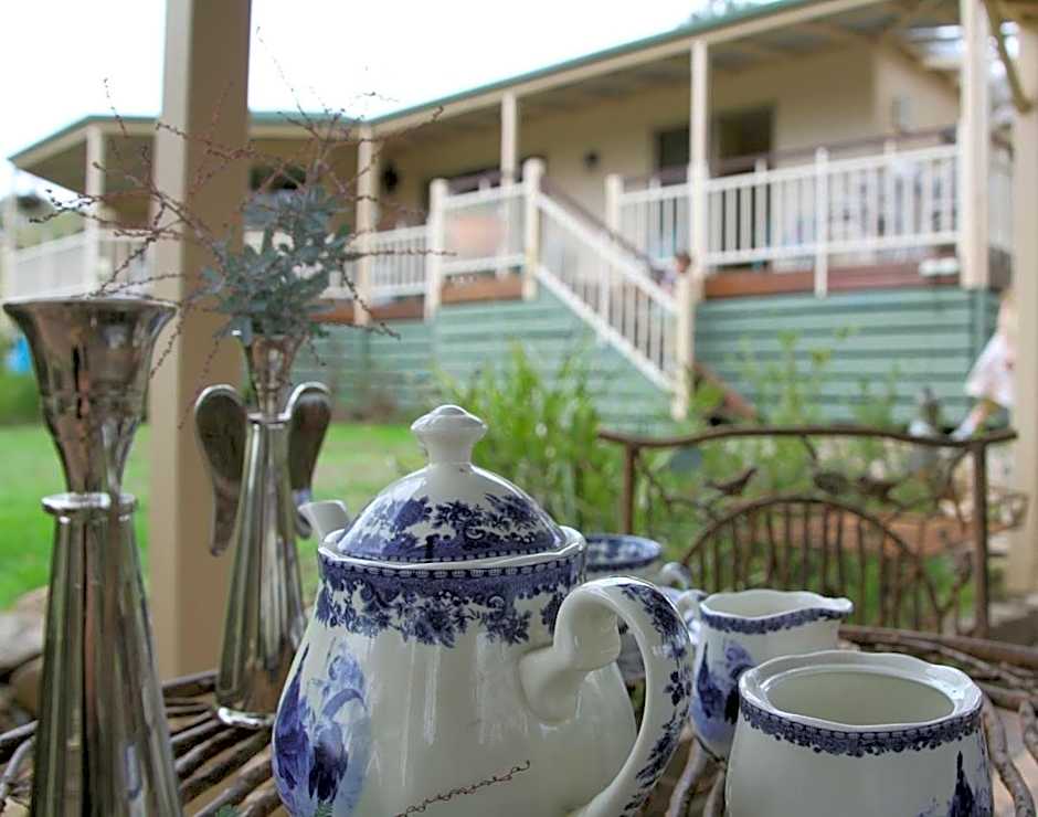 Nicholson BnB and Arts Centre