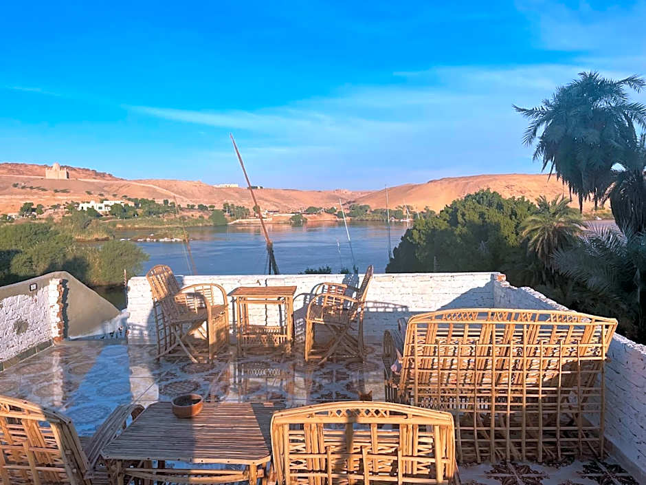Seko Kato Nile View Hostel