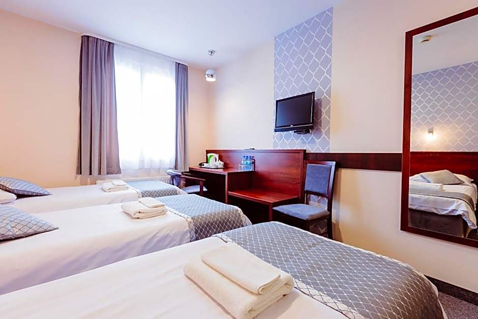 Hotel Fero Express POKOJE KLIMATYZOWANE AC