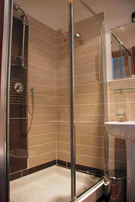 Maison Colosseo (Via dei Querceti 24)