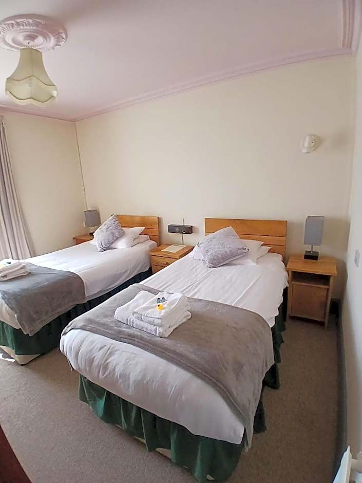 Glendower Hotel