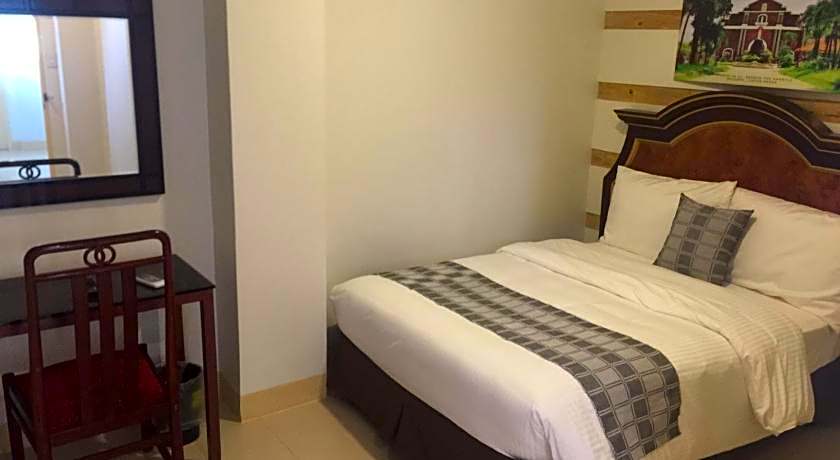 Metro Vigan Inn Bed & Breakfast Hotel