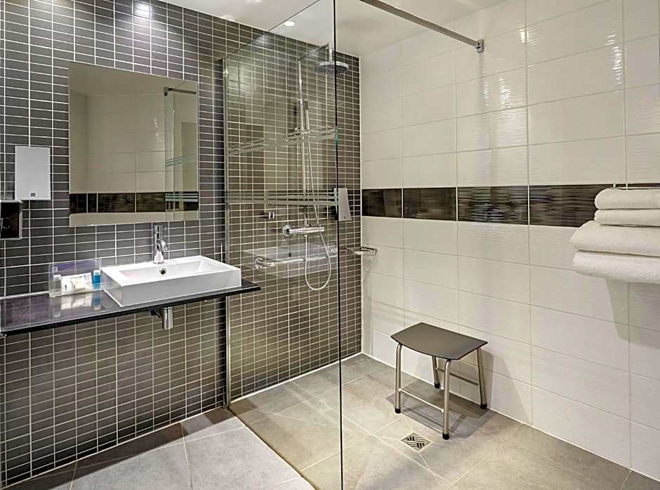 Holiday Inn Toulon City Centre By IHG