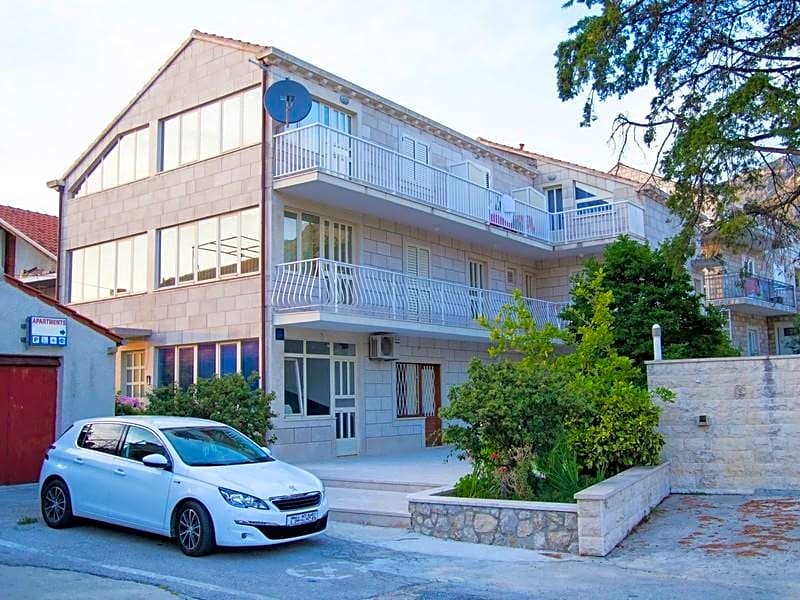 Apartments Jurica