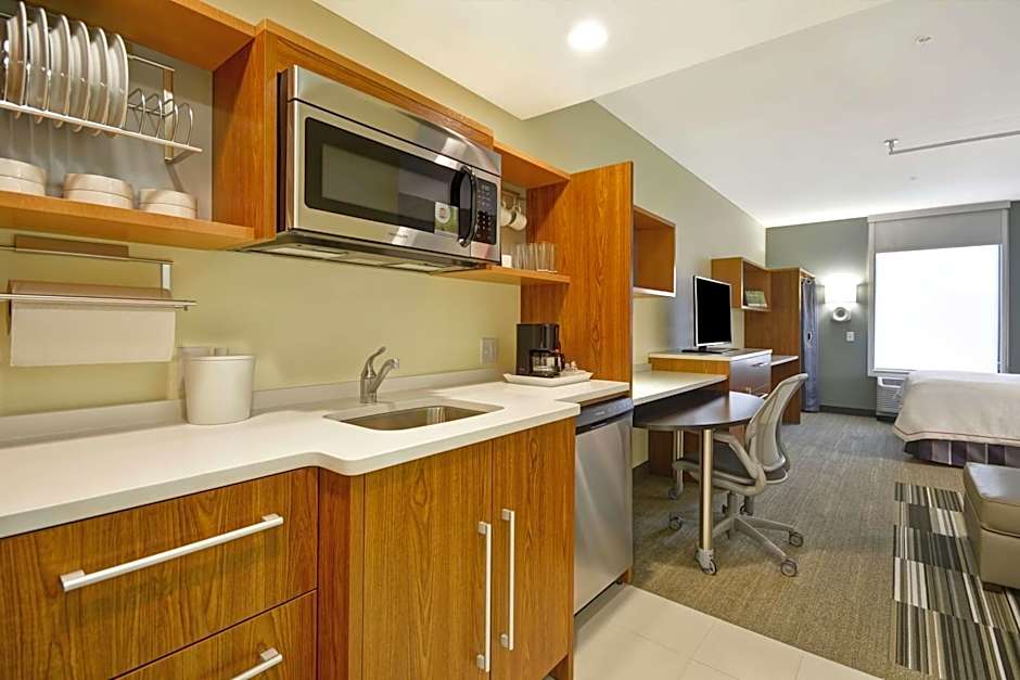 Home2 Suites by Hilton Minneapolis-Eden Prairie, MN