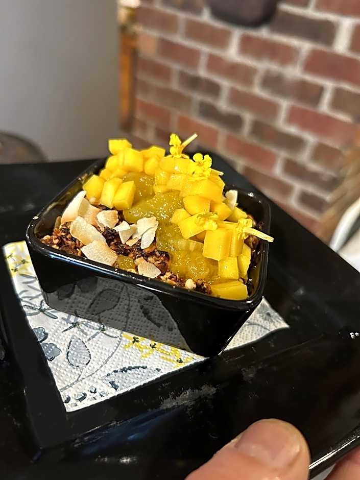 La Maison de Ville - bed & bistro