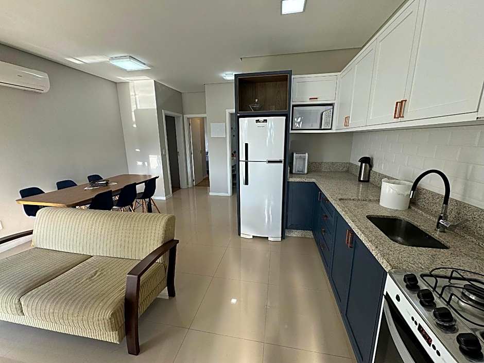 cód 175 - Apartamento com 2 suítes!