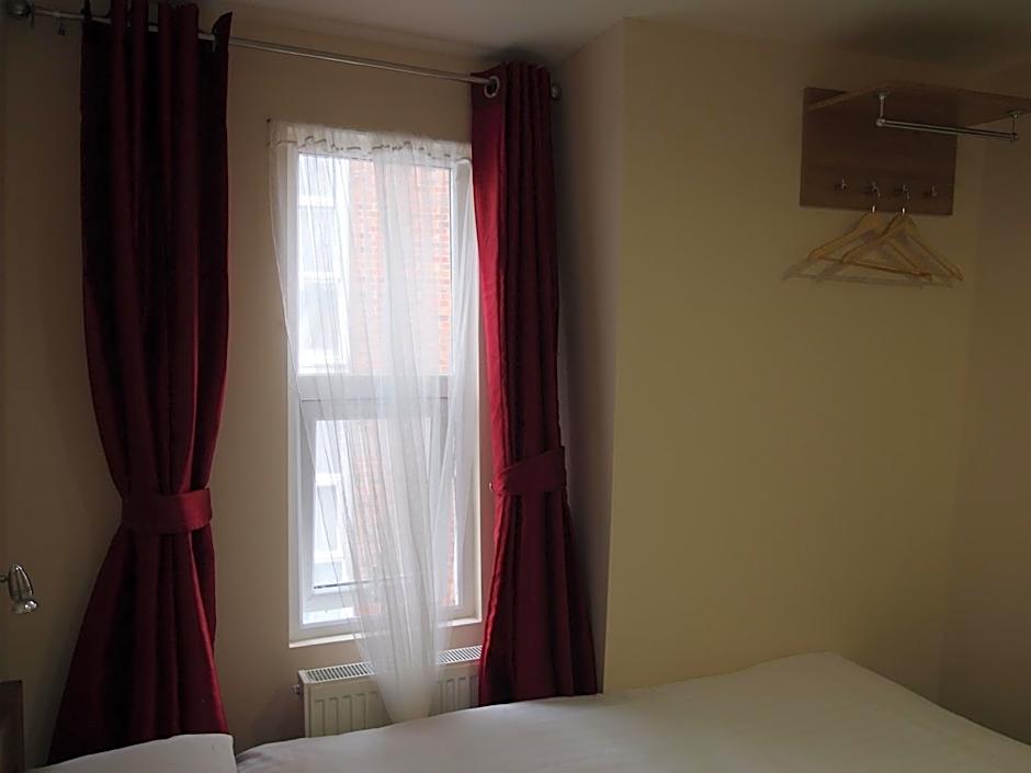 Earls Court Garden Hotel