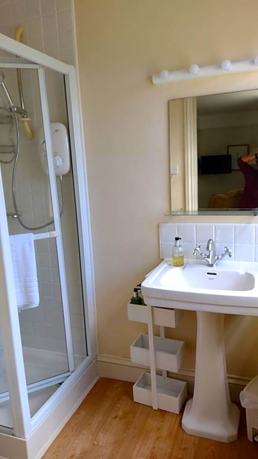 Buckley Farmhouse B & B