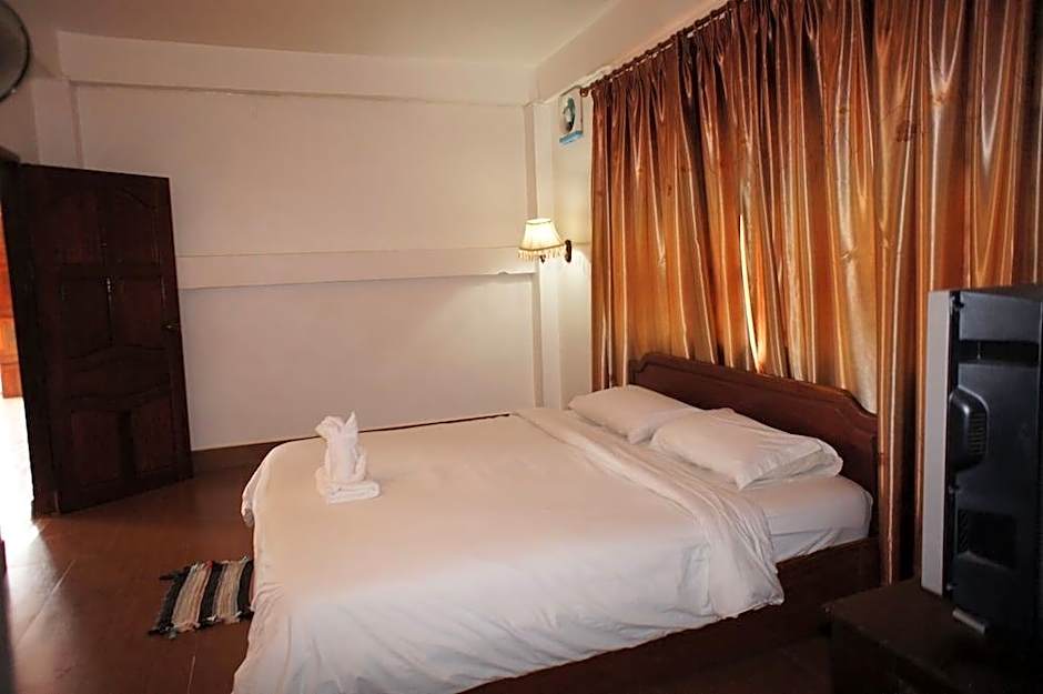 Malany Hotel
