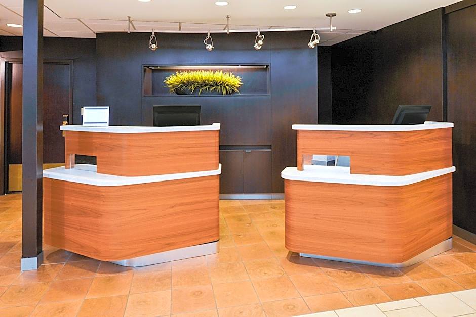 Courtyard by Marriott Beaumont