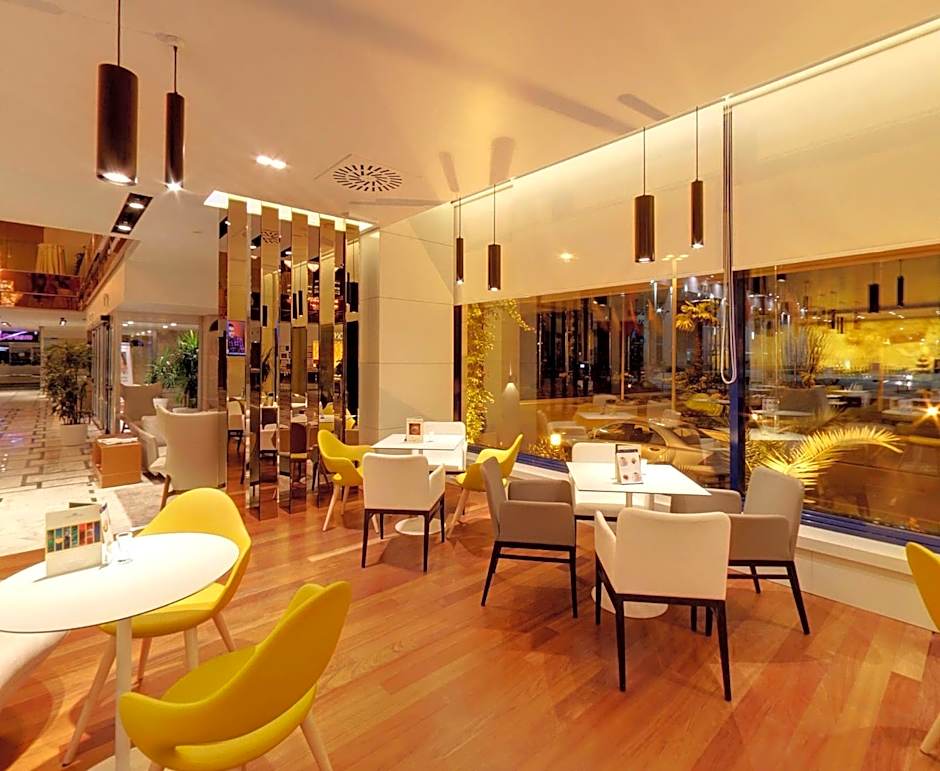 Tirana International Hotel & Conference Center