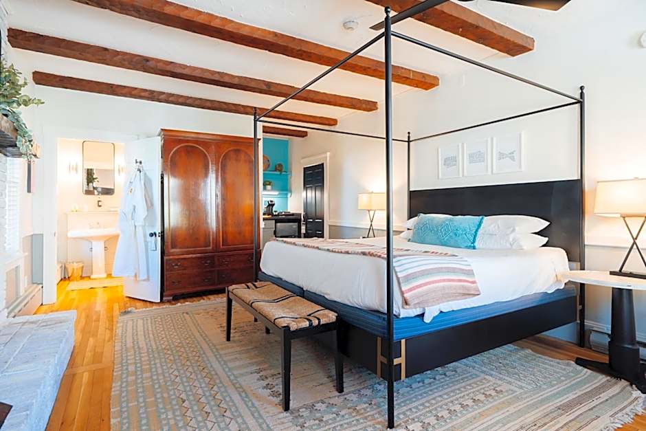 Mercury Hotel Provincetown