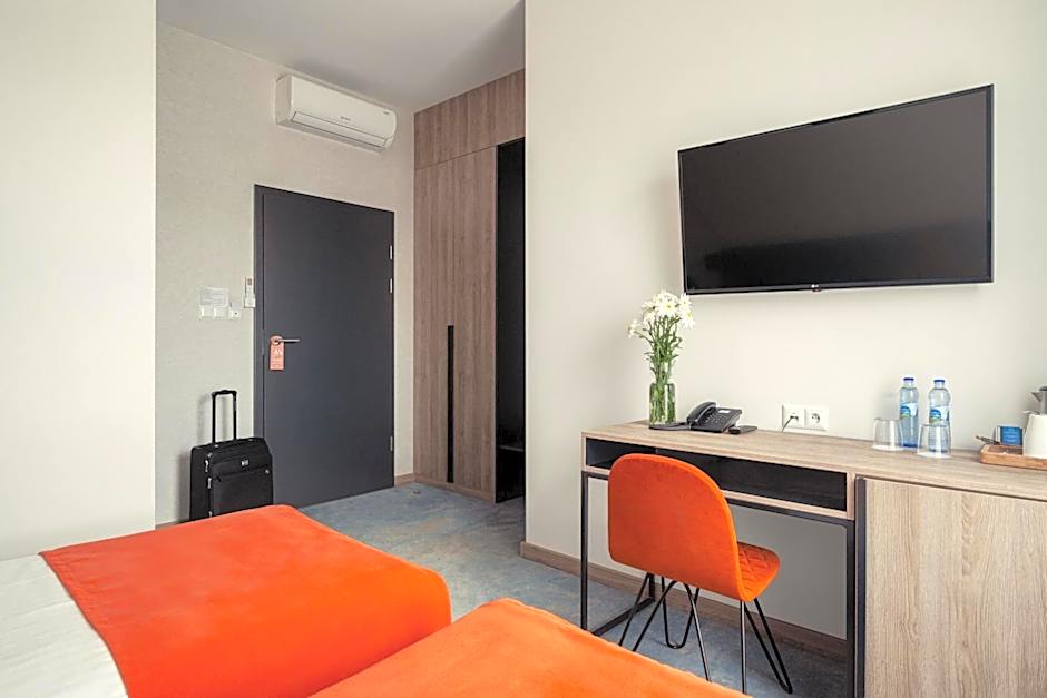 Hotel Faros Gdansk Airport