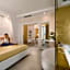 White Suite & Apartments