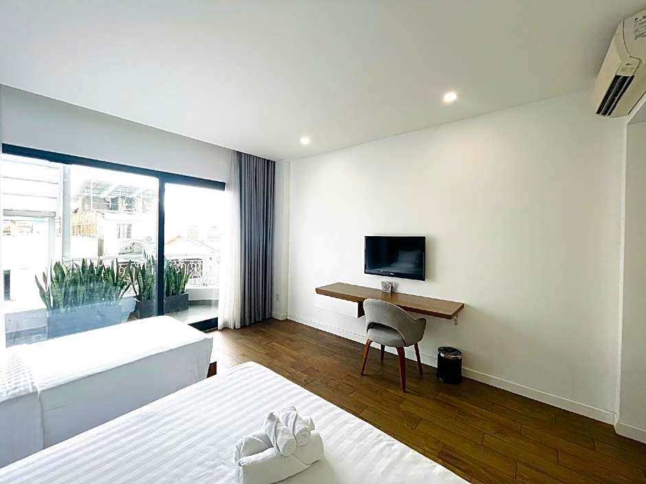 Royal Dragon Boutique Hotel