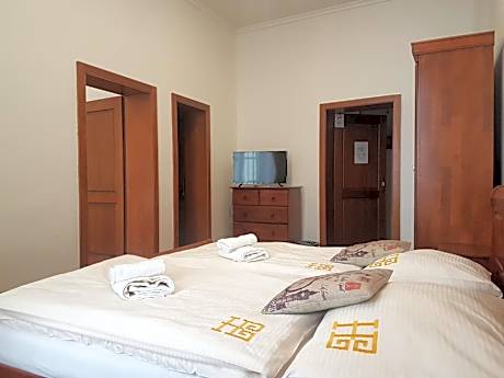 Two-Bedroom Suite