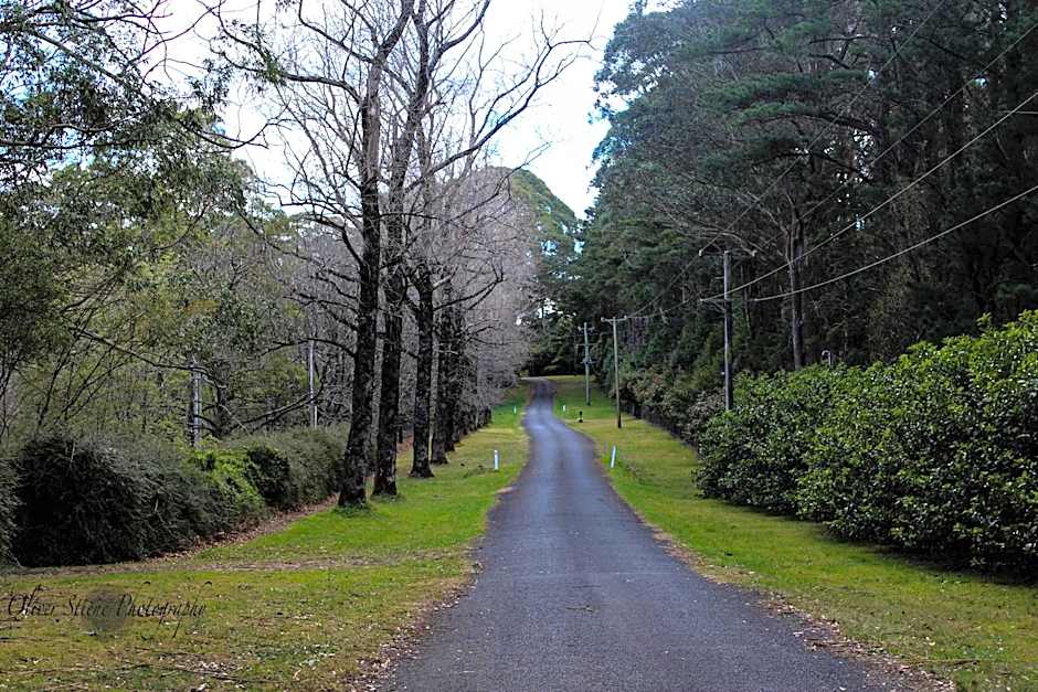 Tomah Retreat - Studio BREATHE with fireplace
