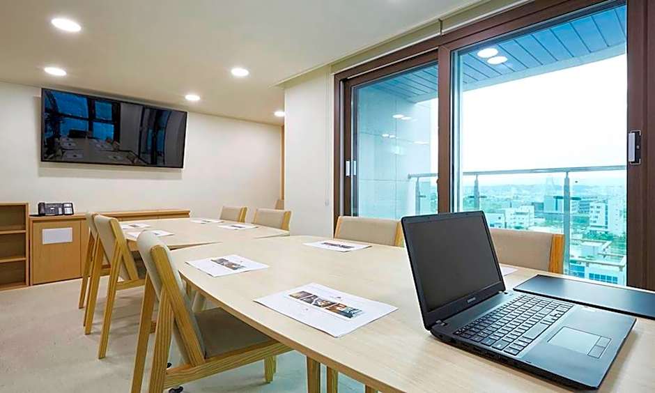 Jinju Raon Stay In Perla